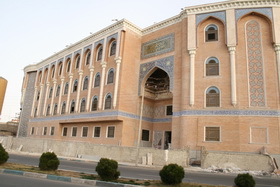 آیا عبدالرزاق بن همام از مفاخر شیعه است؟